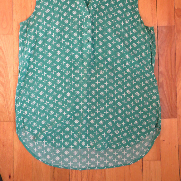Boden retro pattern green sleeveless shell size 4 - Picture 3 of 3